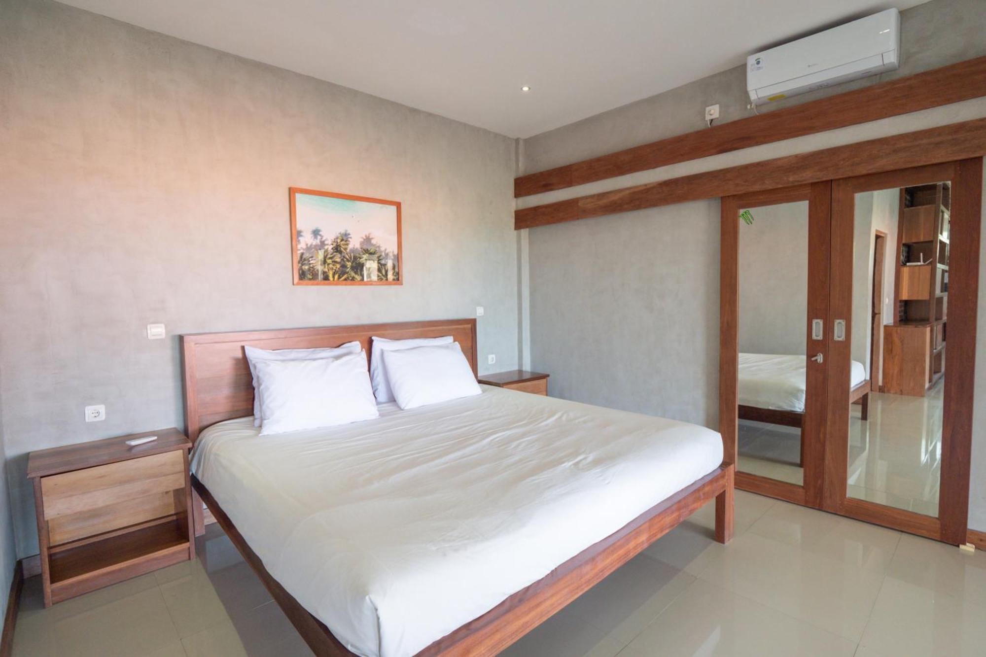 Hotel 007 Surfhouse Bali à Ungasan Extérieur photo