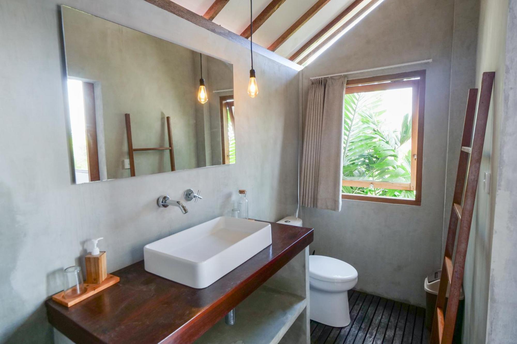 Hotel 007 Surfhouse Bali à Ungasan Extérieur photo
