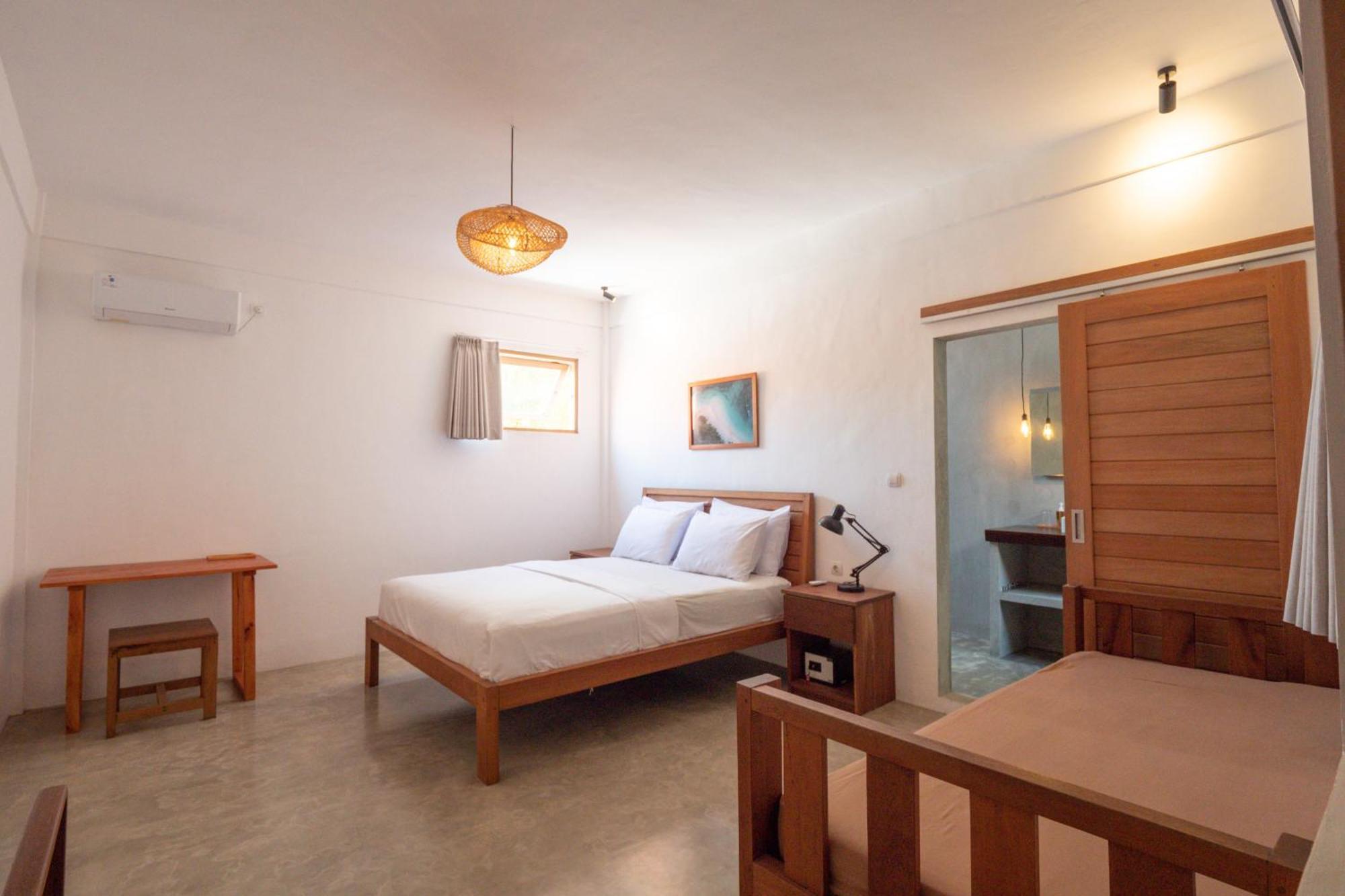 Hotel 007 Surfhouse Bali à Ungasan Extérieur photo