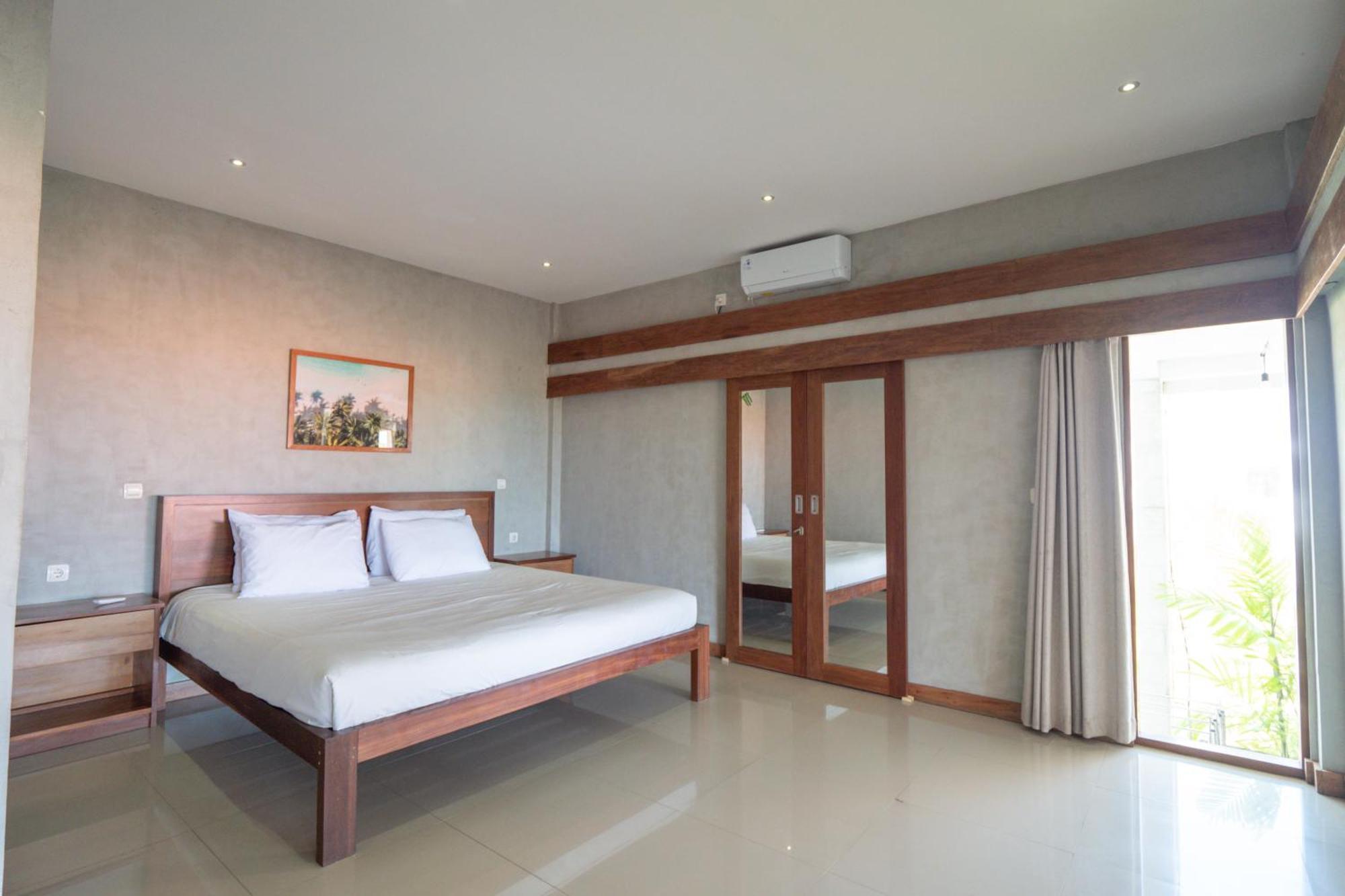 Hotel 007 Surfhouse Bali à Ungasan Extérieur photo